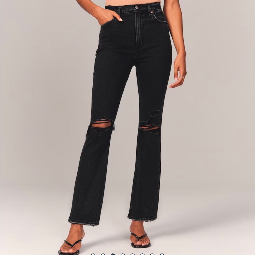 NEW Abercrombie Ultra High Rise Ankle Straight Jean